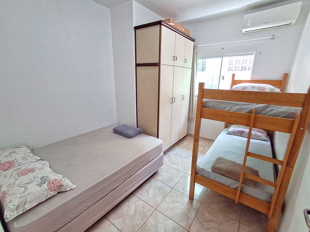 Dormit&oacute;rio 01