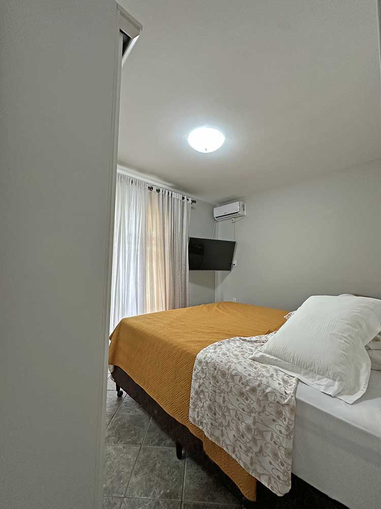 Dormit&oacute;rio 03