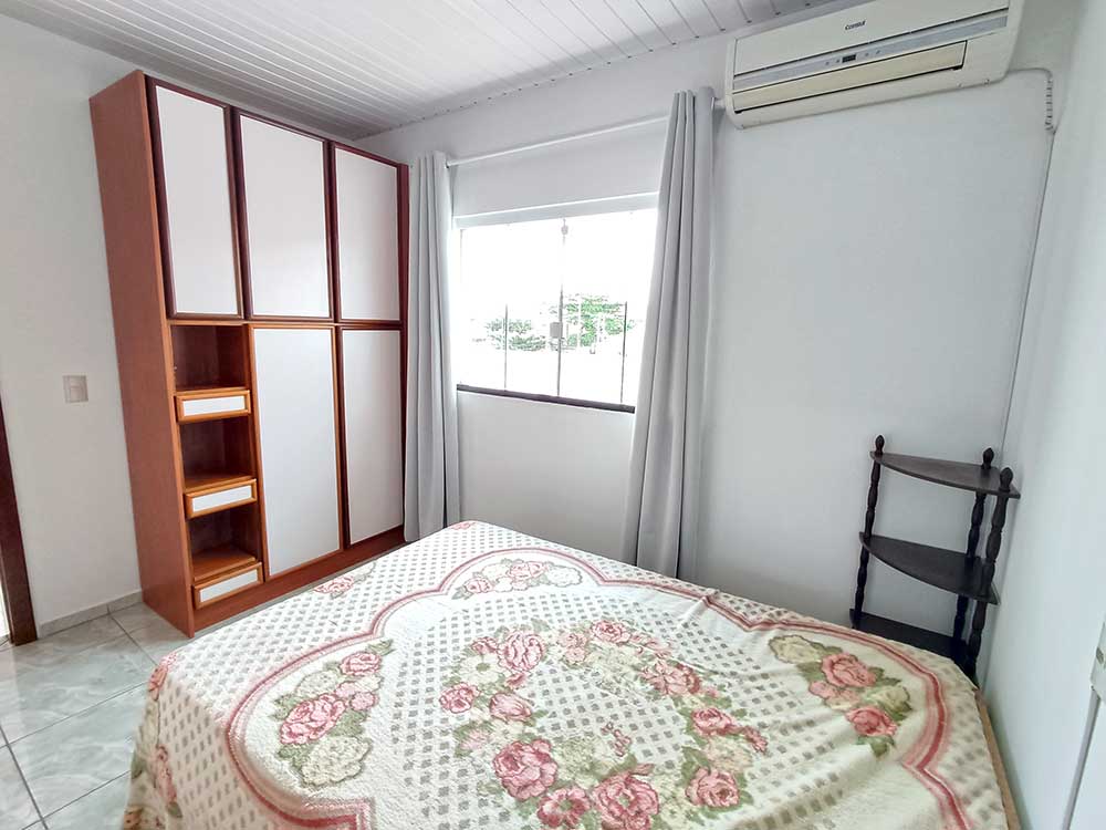 Dormit&oacute;rio 03