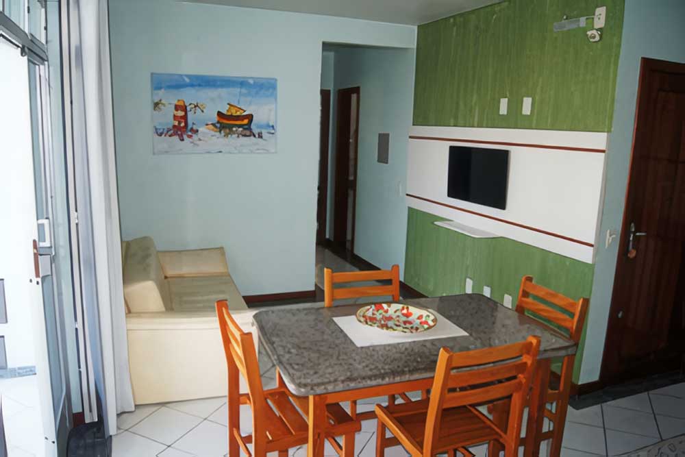 Apto de 03 dormitórios