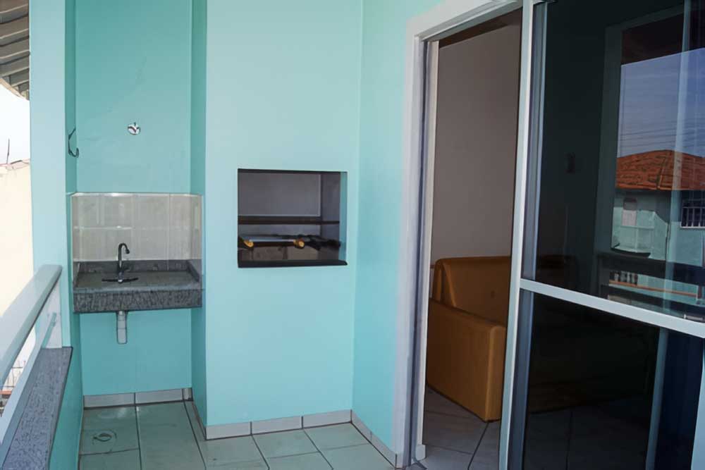 Sacada com churrasqueira