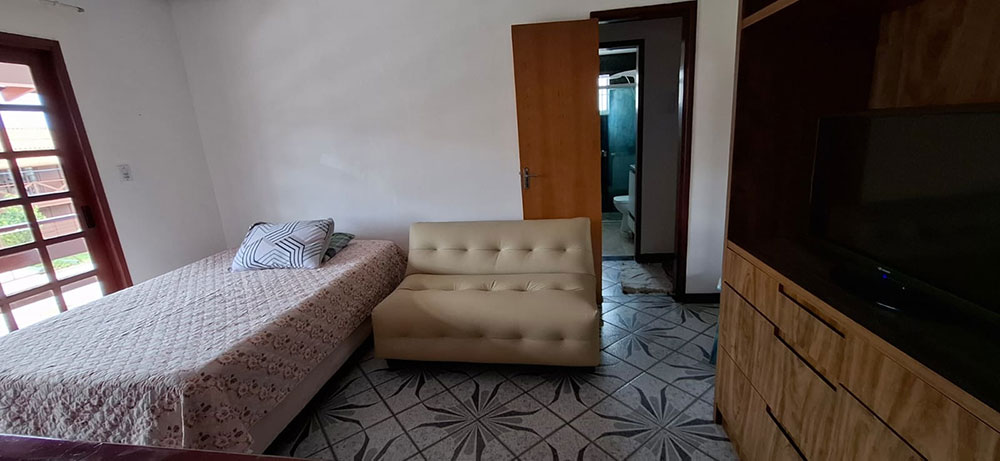 Dormit&oacute;rio 03 (sem porta)